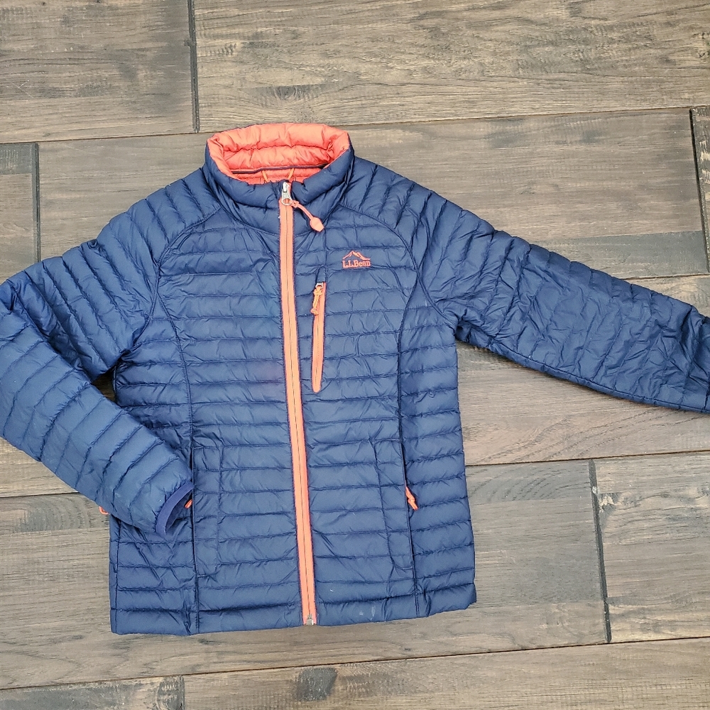 LL Bean size 8 down, light, warm, cozy jacket